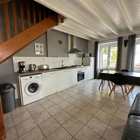 La Maison Du Chene 3 بيت للعطل